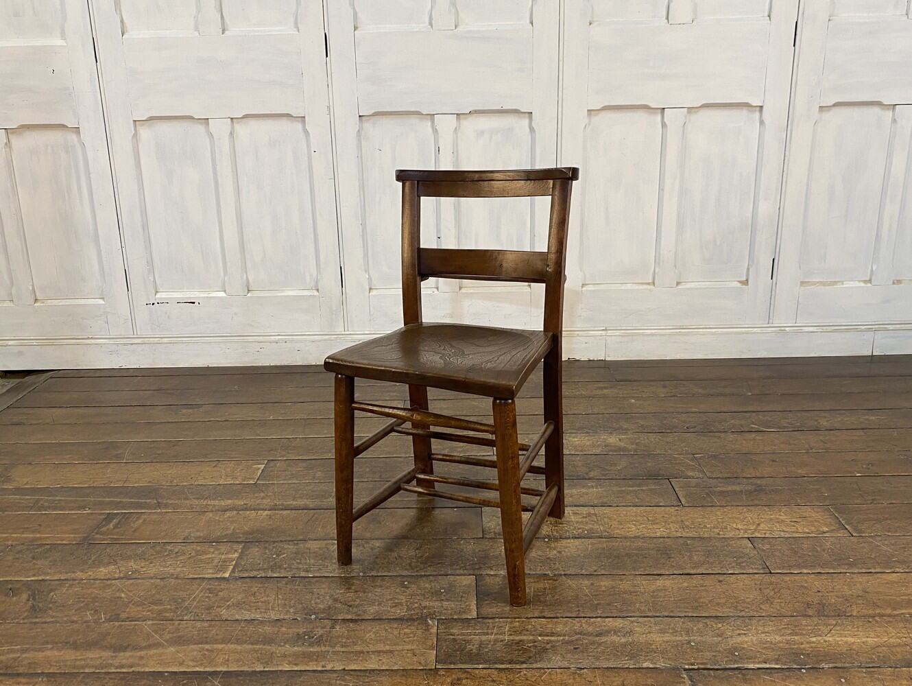 チャーチチェア