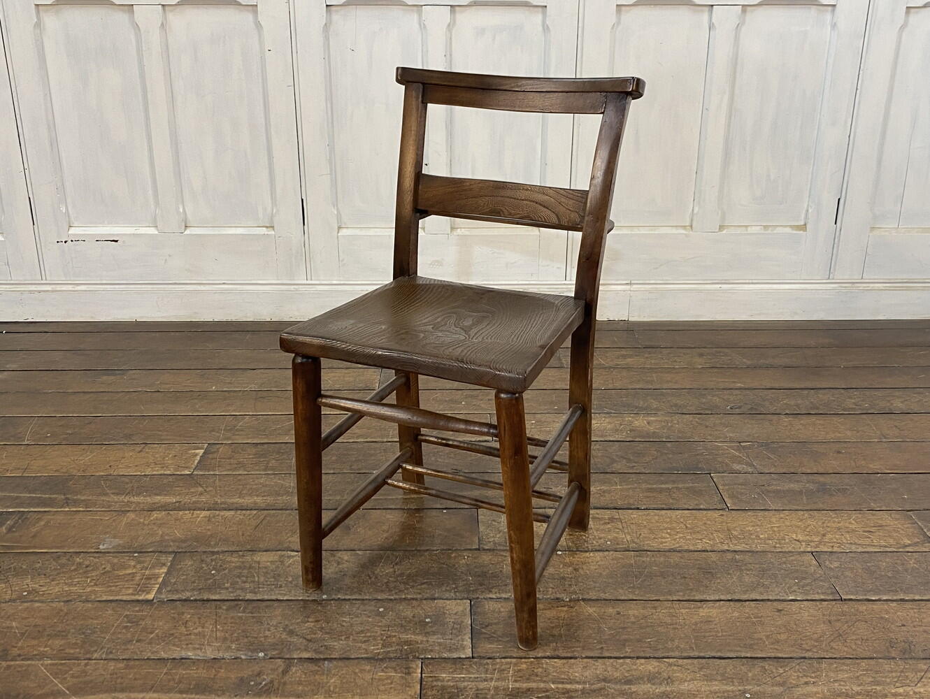 チャーチチェア