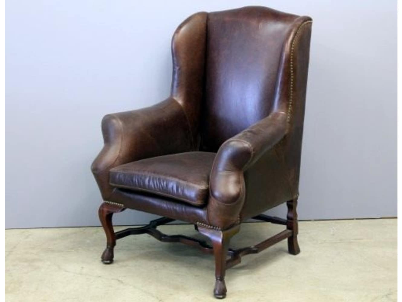 ウィングソファ