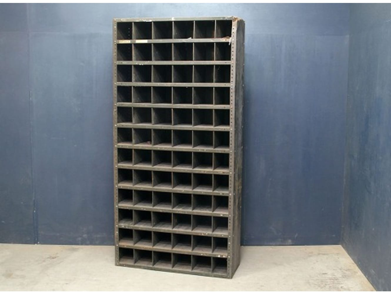 ピジョンホール