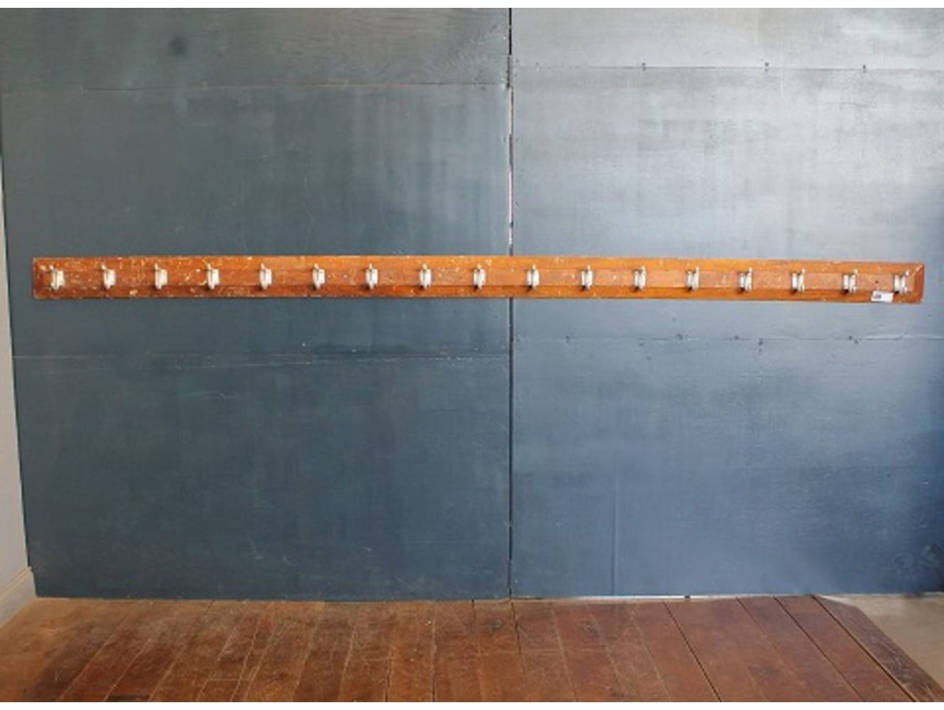 ウォールハンガー