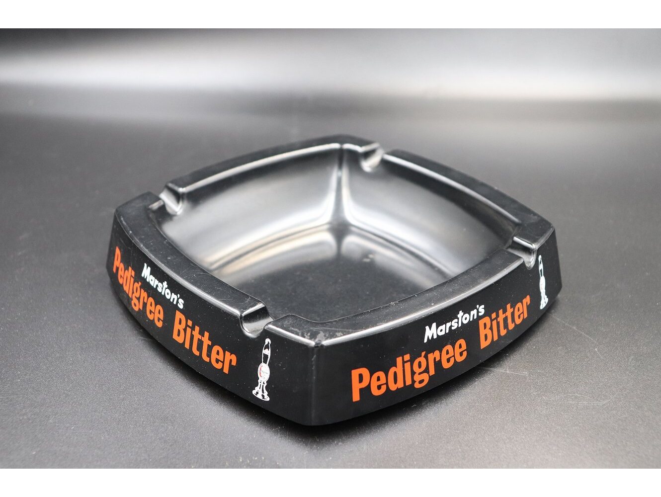 アッシュトレイ