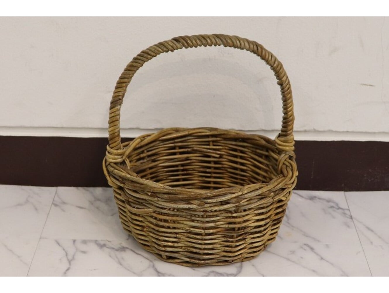 ウィッカーバスケット