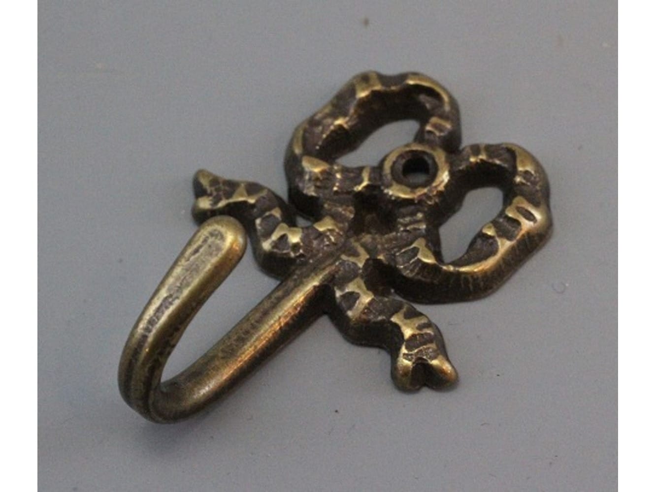 リボンフックブロンズ