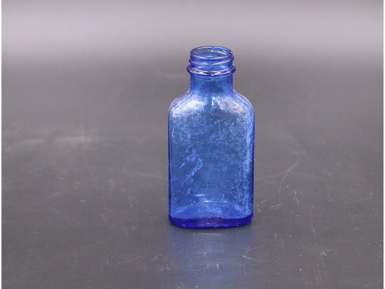 アンティークボトル