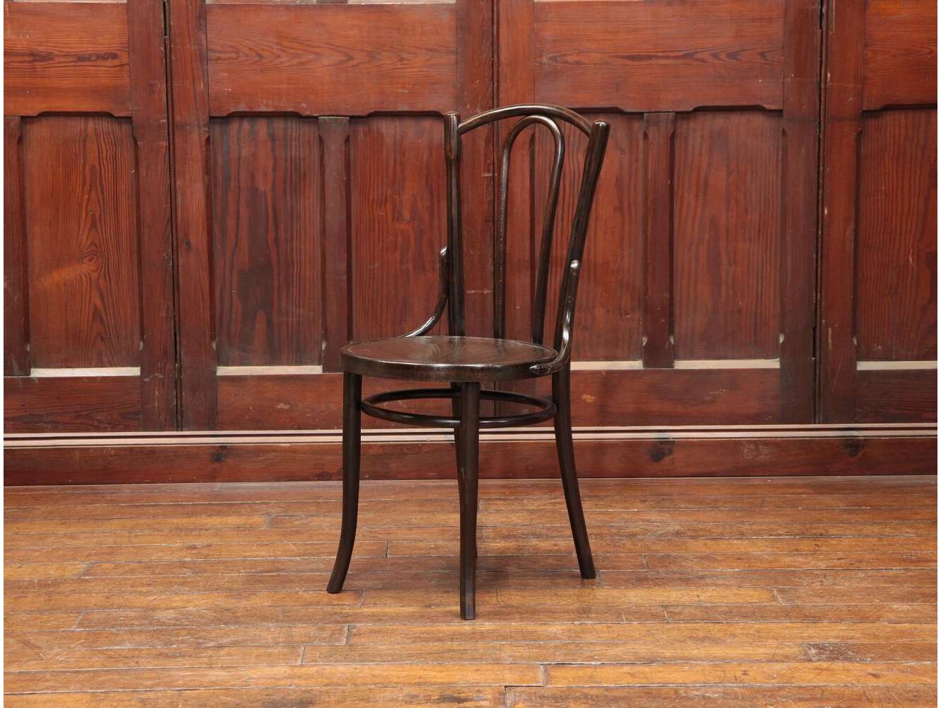 ベントウッドチェア