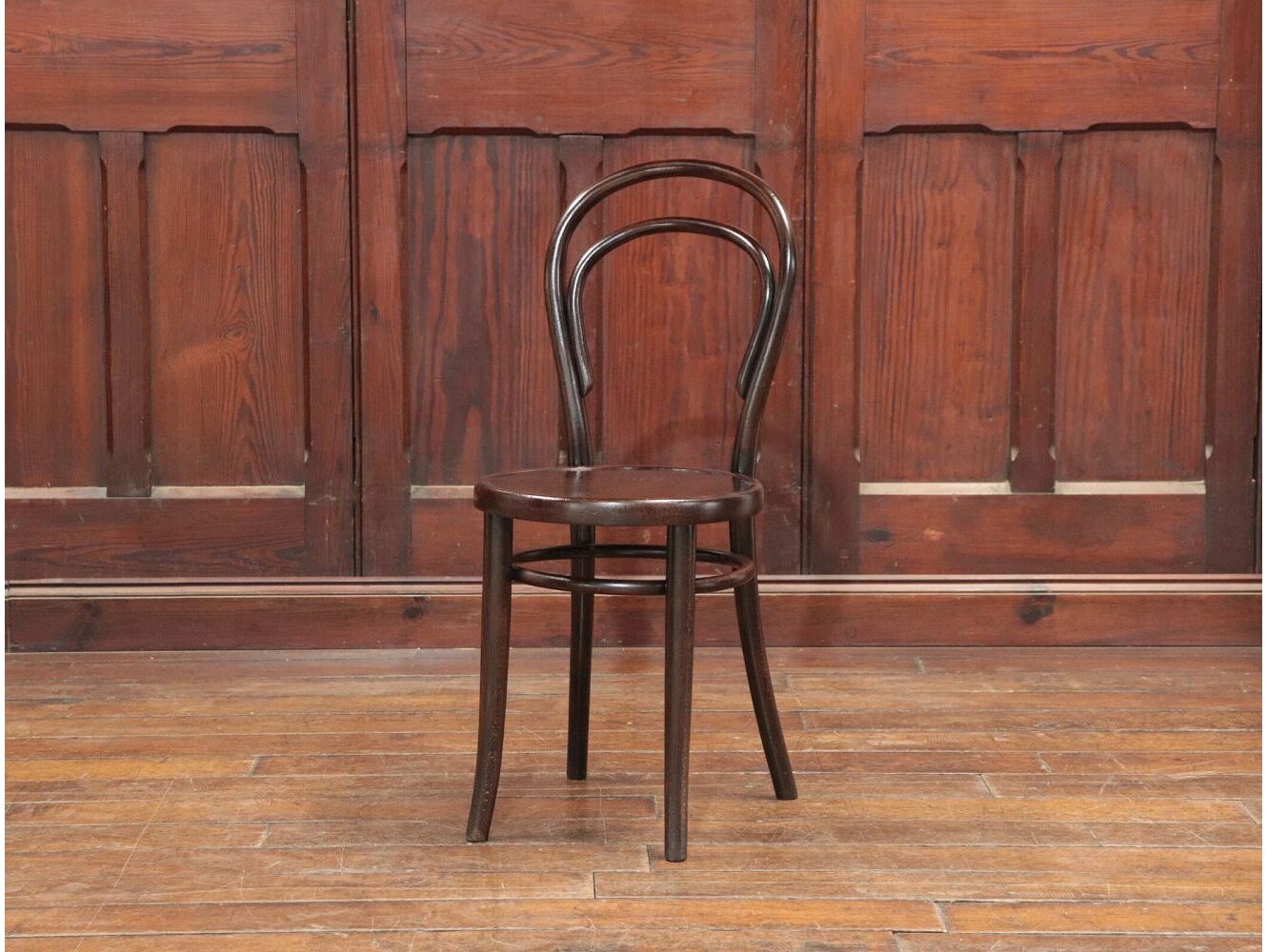 ベントウッドチェア