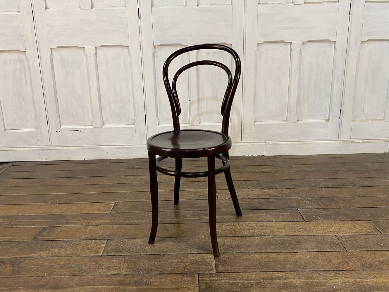 ベントウッドチェア