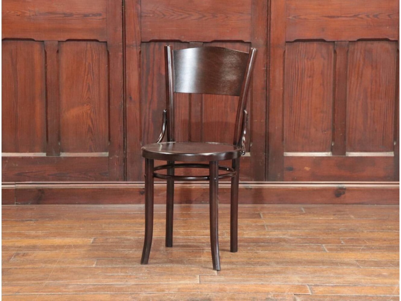 ベントウッドチェア