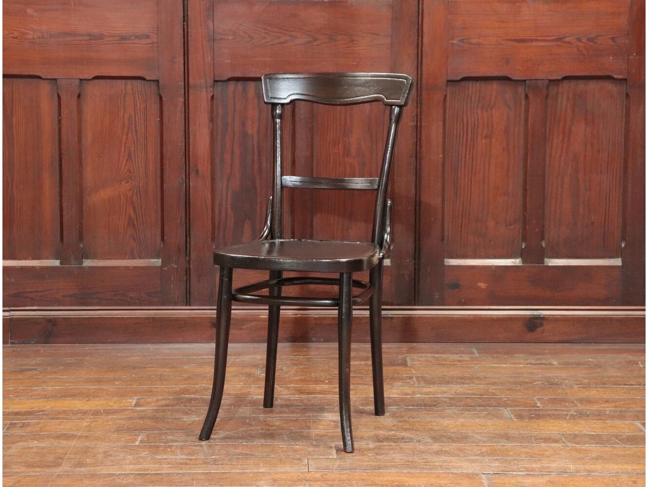 ベントウッドチェア