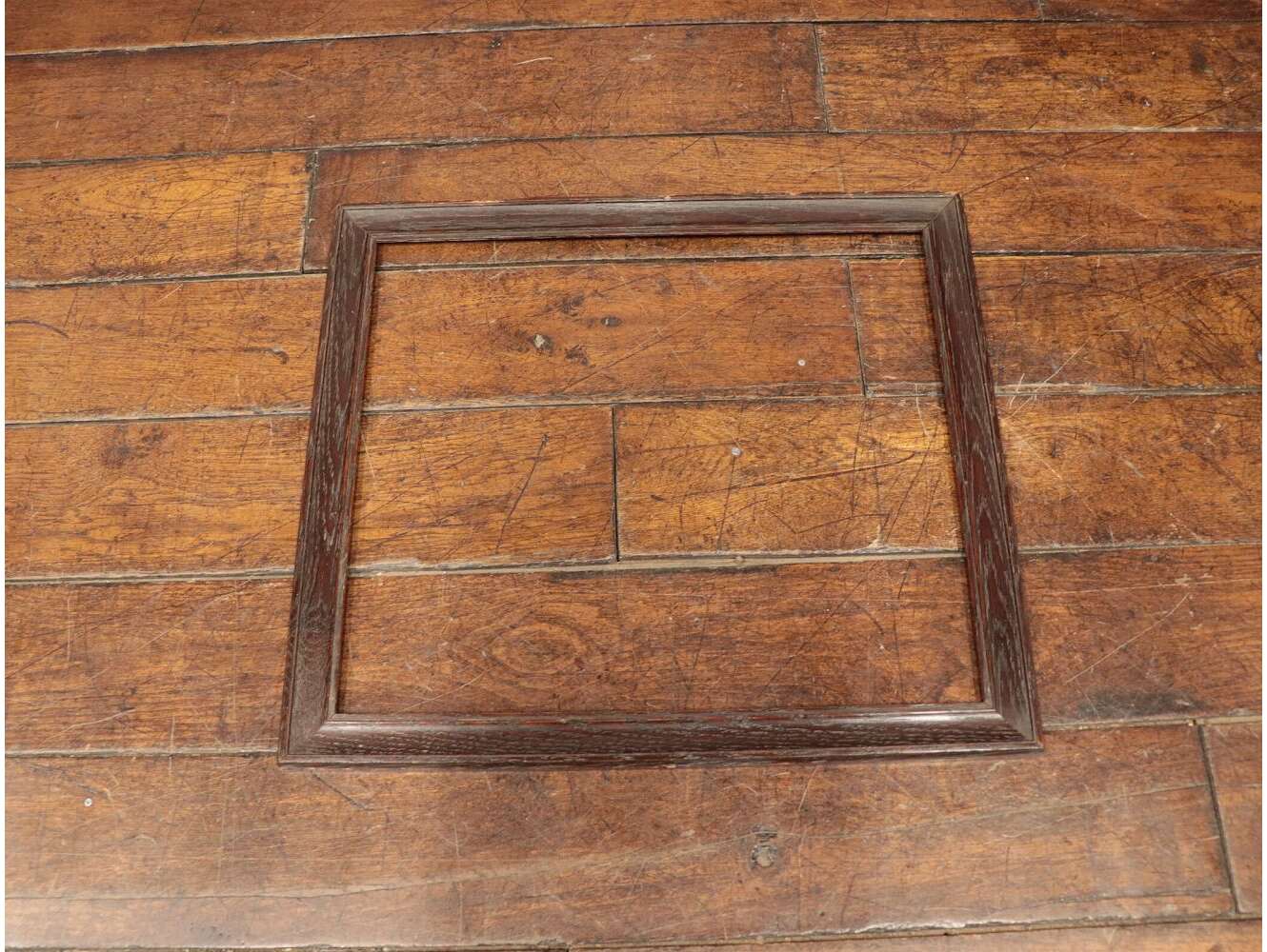 ウッドフレーム