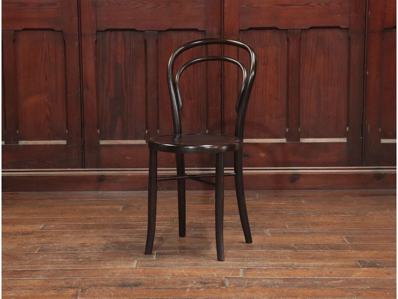 ベントウッドチェア