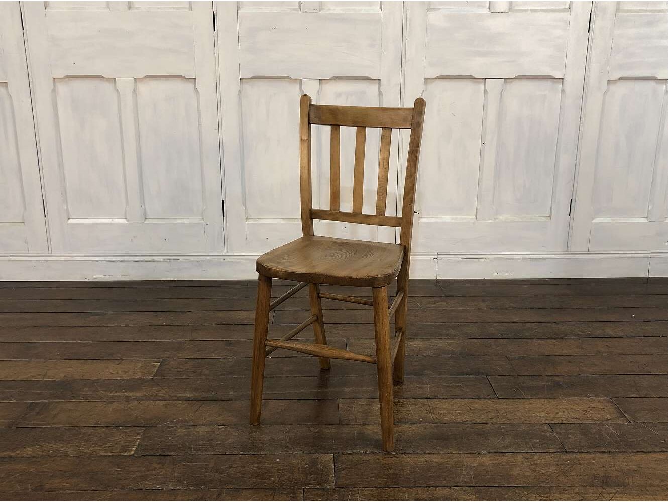 スクールチェア