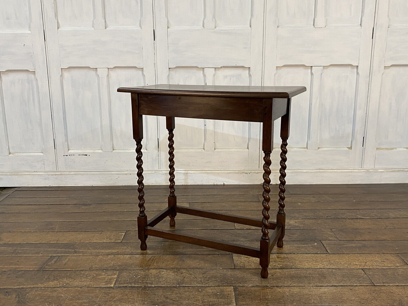 オケージョナルテーブル