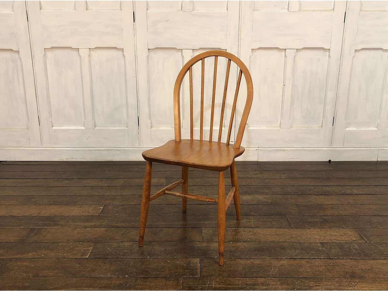 フープバックチェア ERCOL