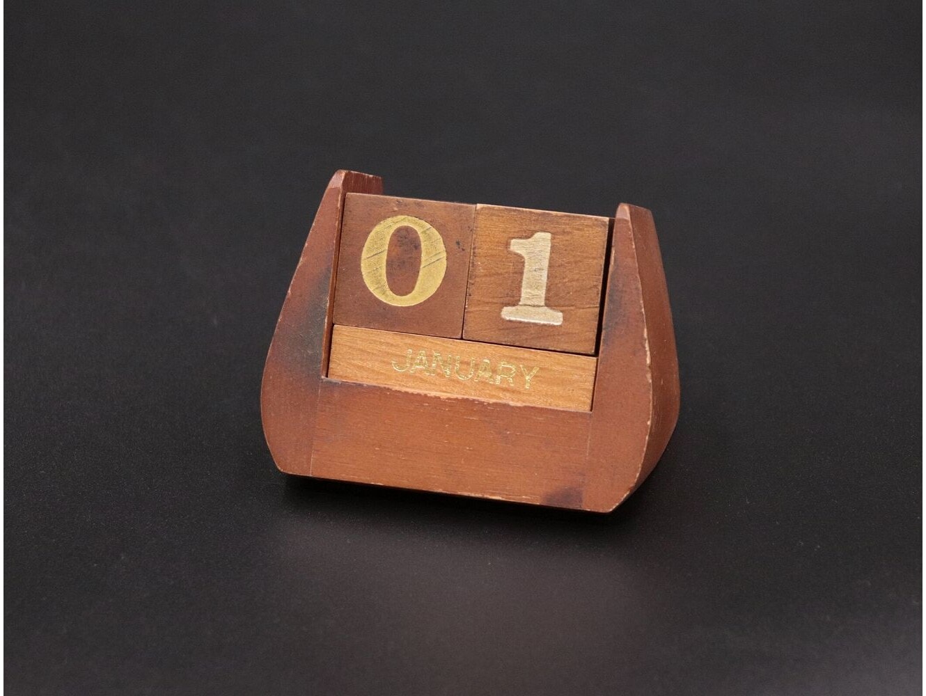 カレンダー（木製）