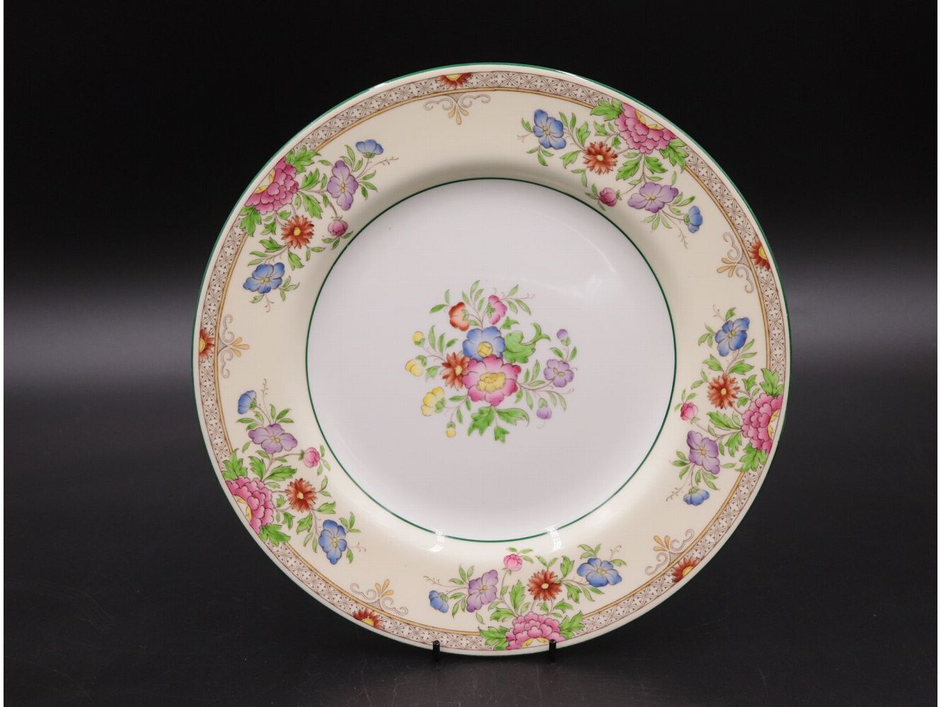 プレート WEDGWOOD Helena