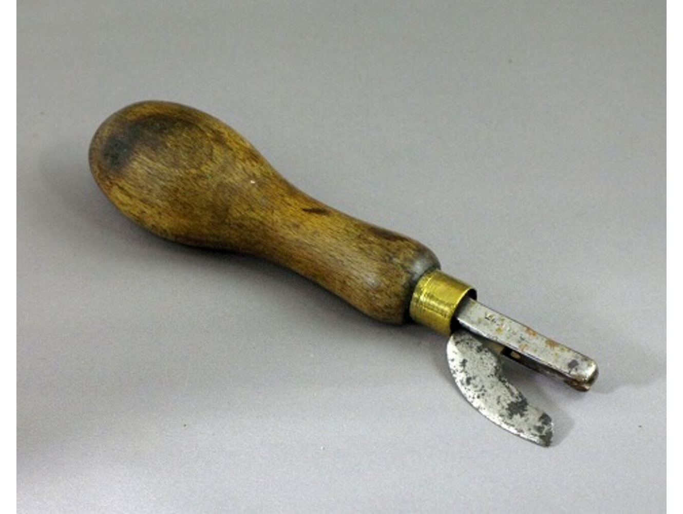 カンオープナー