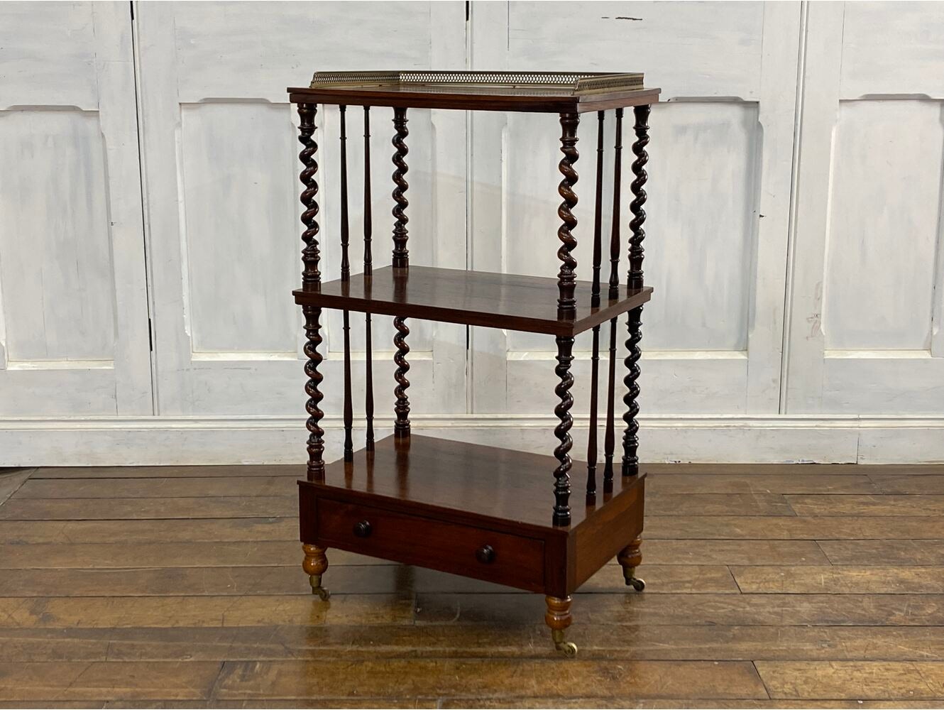 コーナーキャビネット | アンティーク家具,⭐First Antique | イギリス