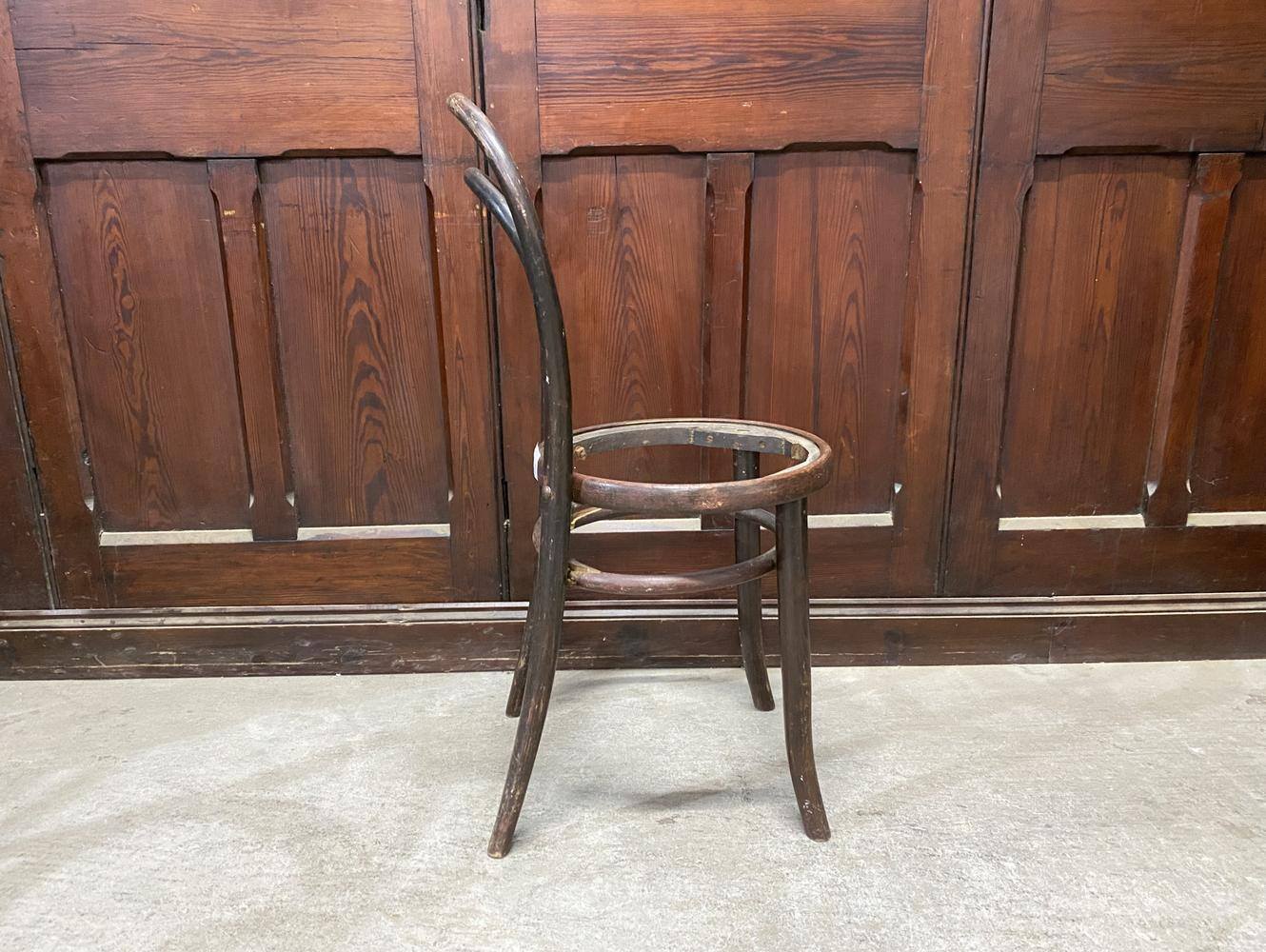 ベントウッドチェア