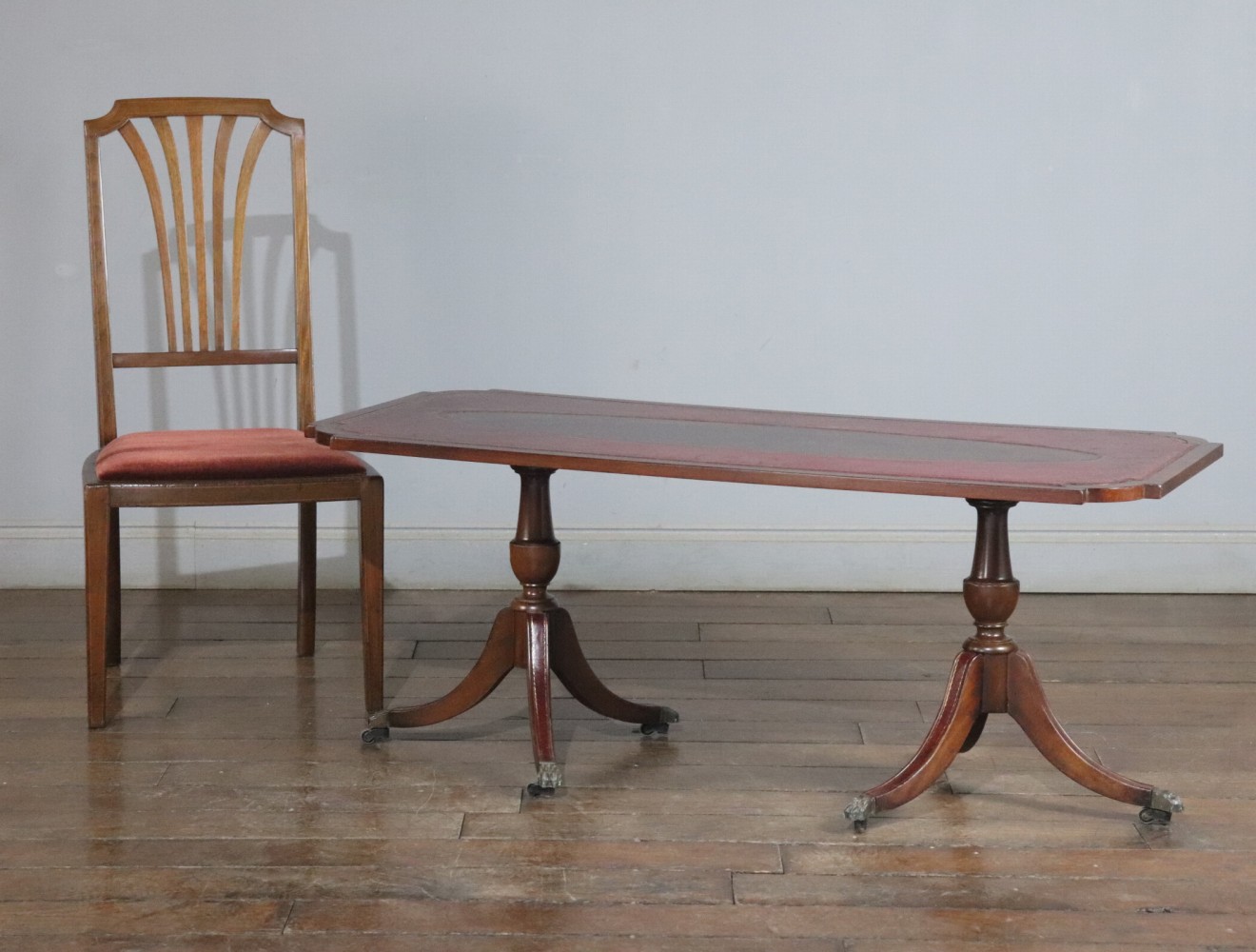 センターテーブル