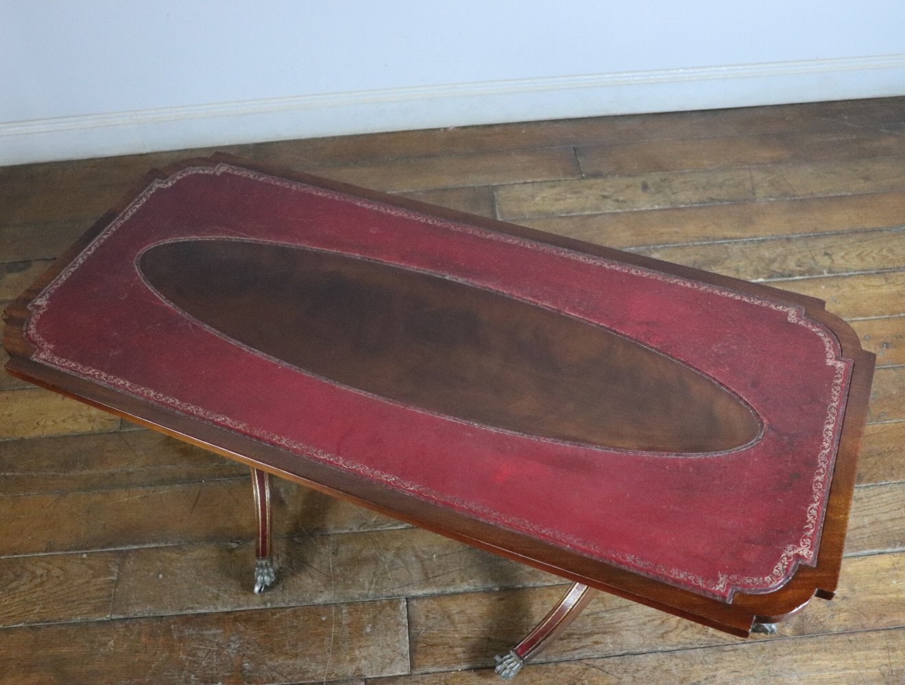 センターテーブル