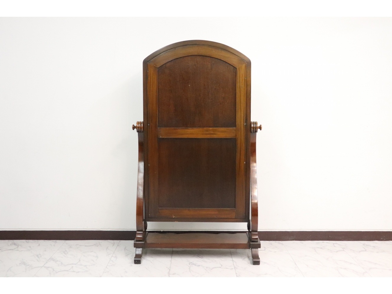 シュバルミラー