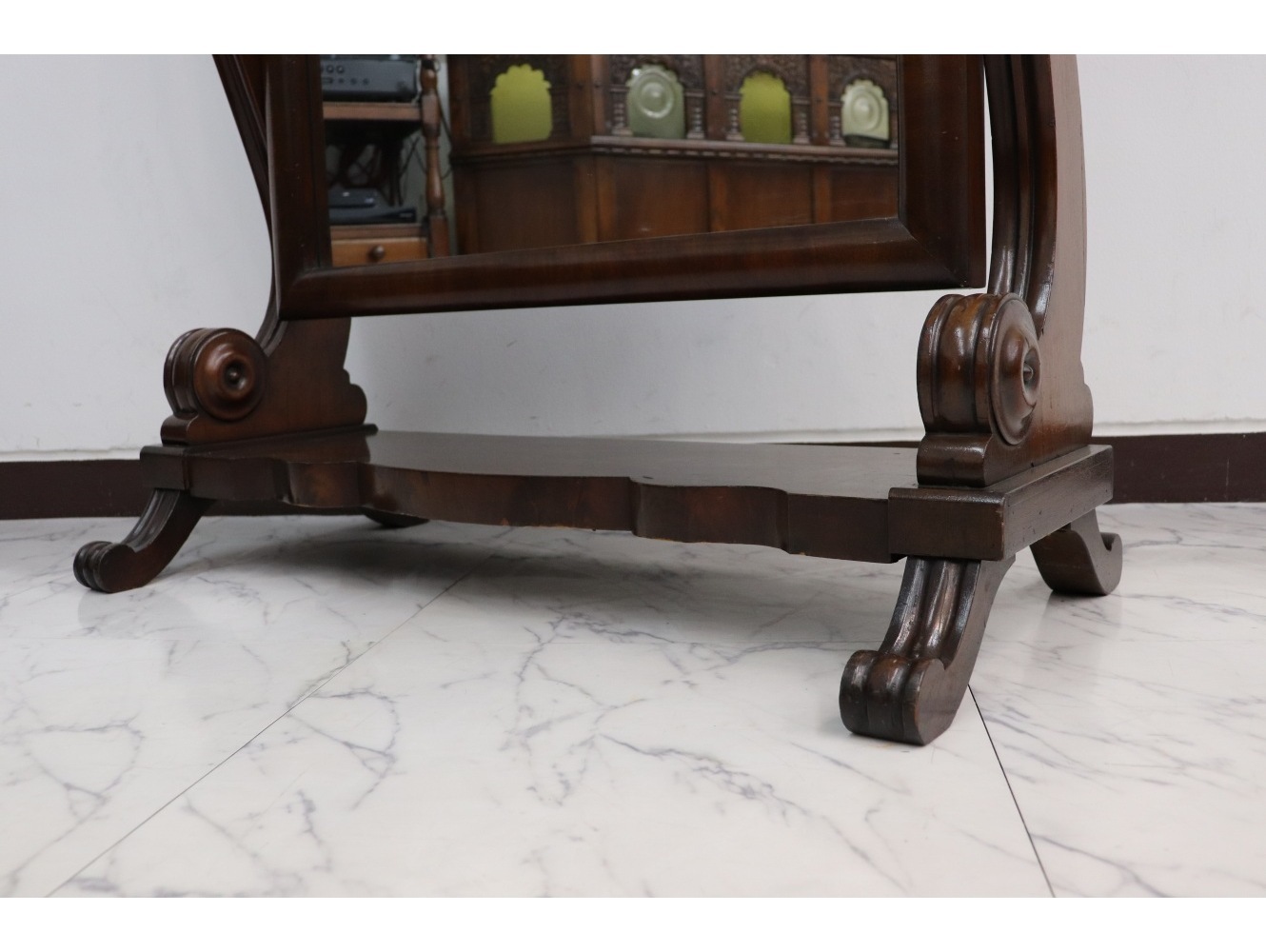 シュバルミラー