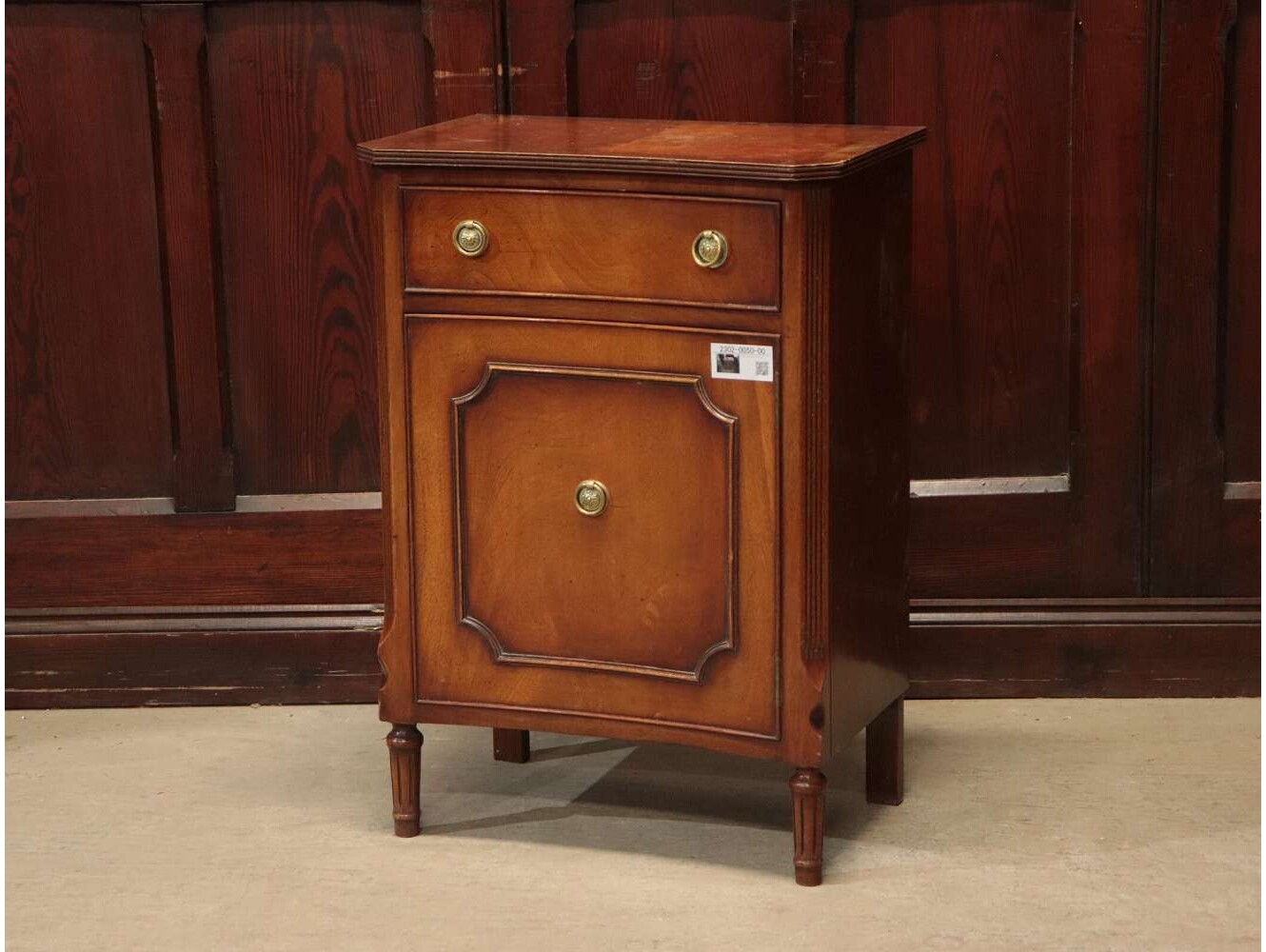 スモールキャビネット | アンティーク家具,キャビネット,スモール