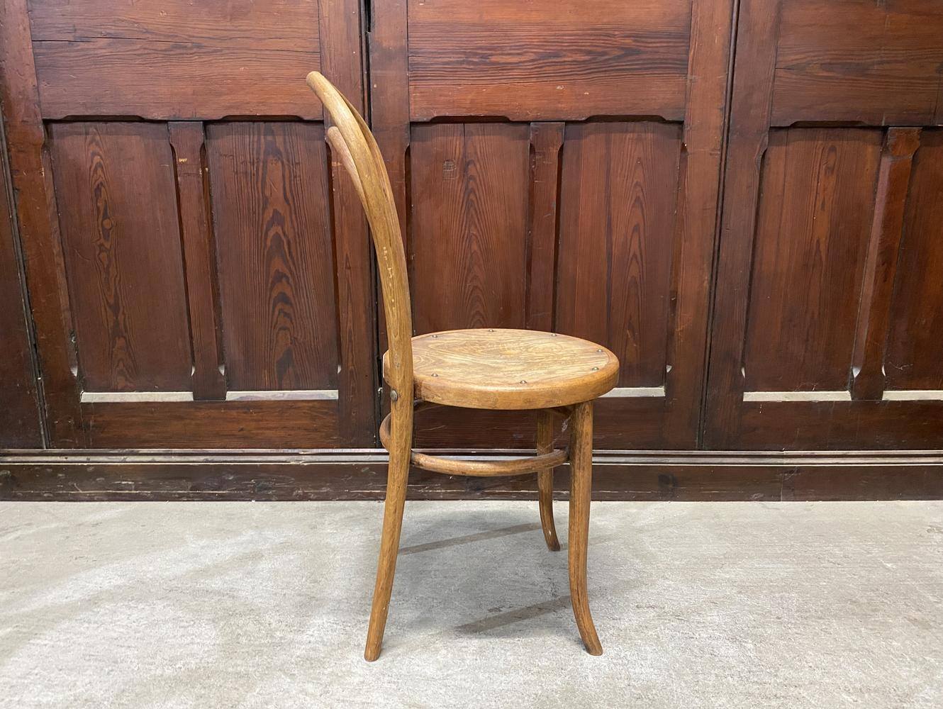 ベントウッドチェア