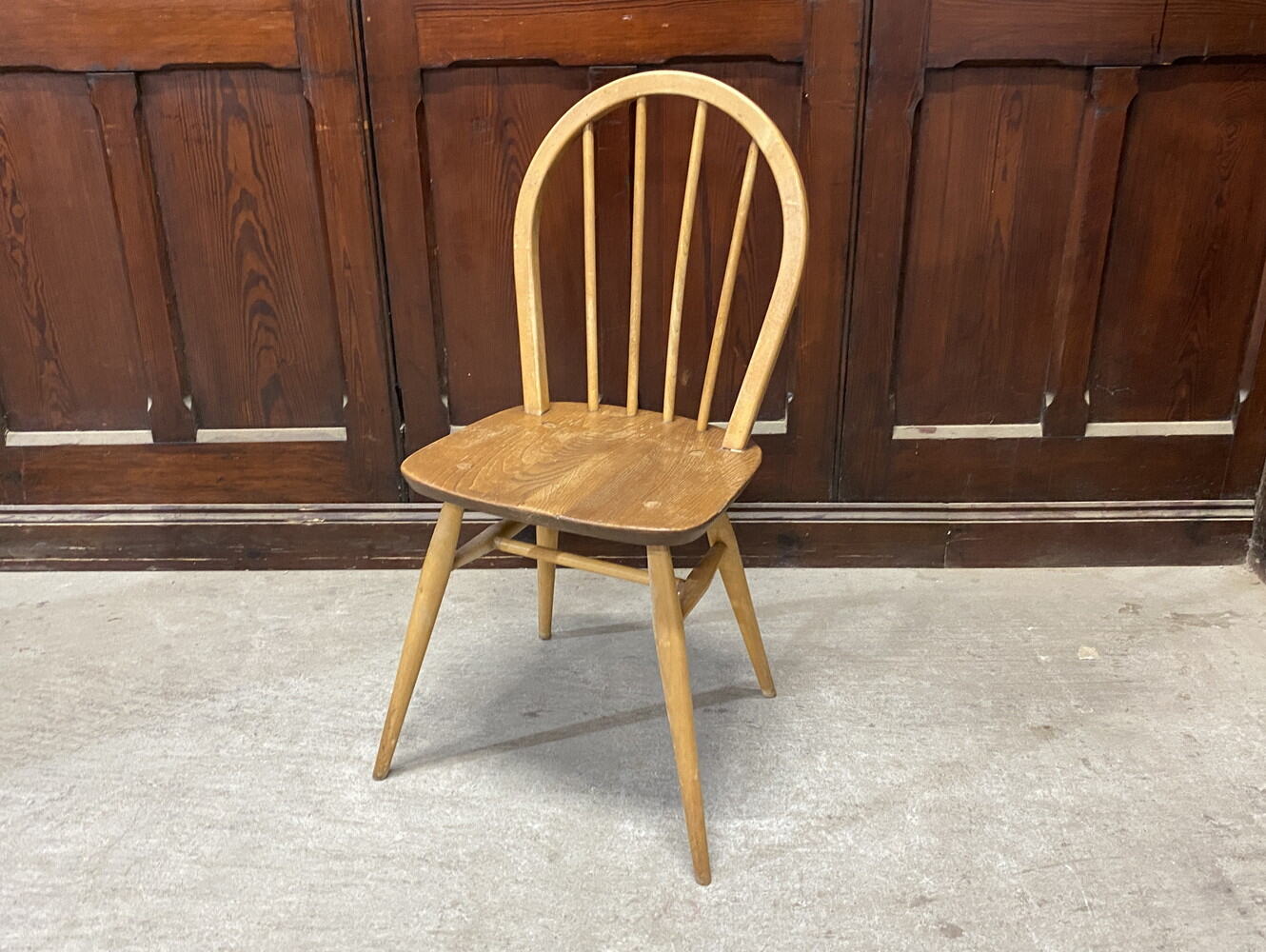 フープバックチェア ERCOL