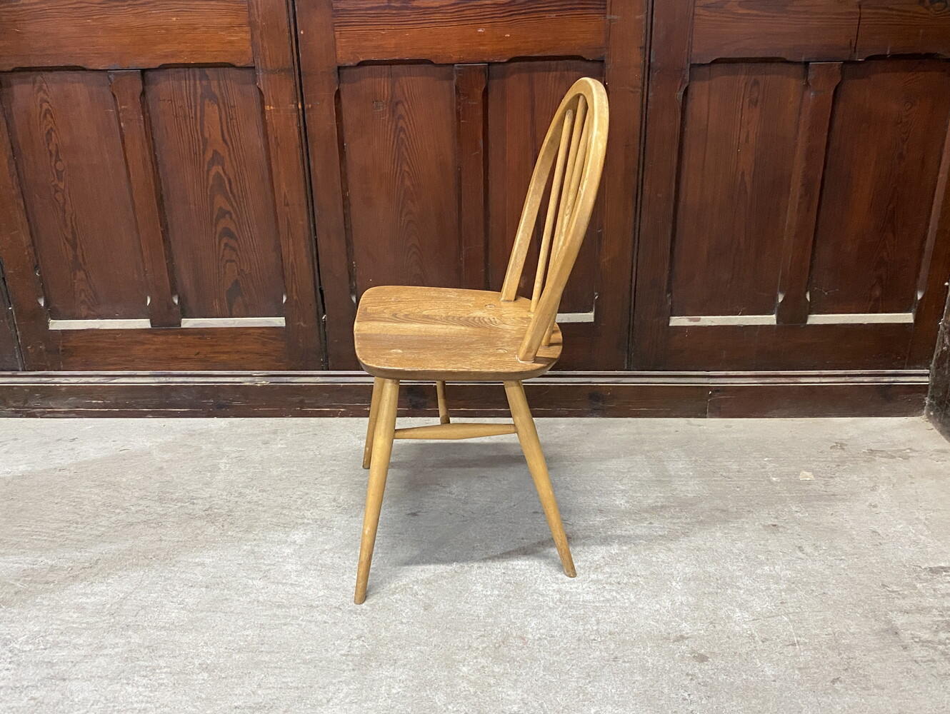 フープバックチェア ERCOL