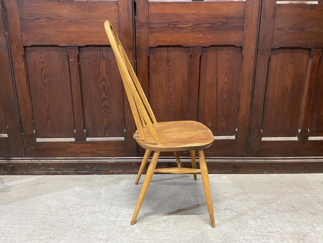 クエーカーチェア ERCOL