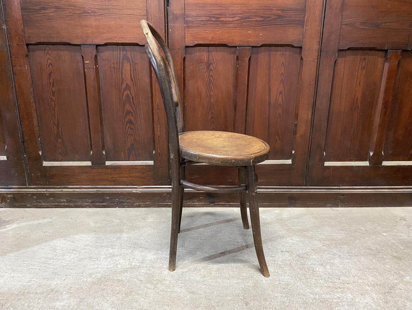 ベントウッドチェア