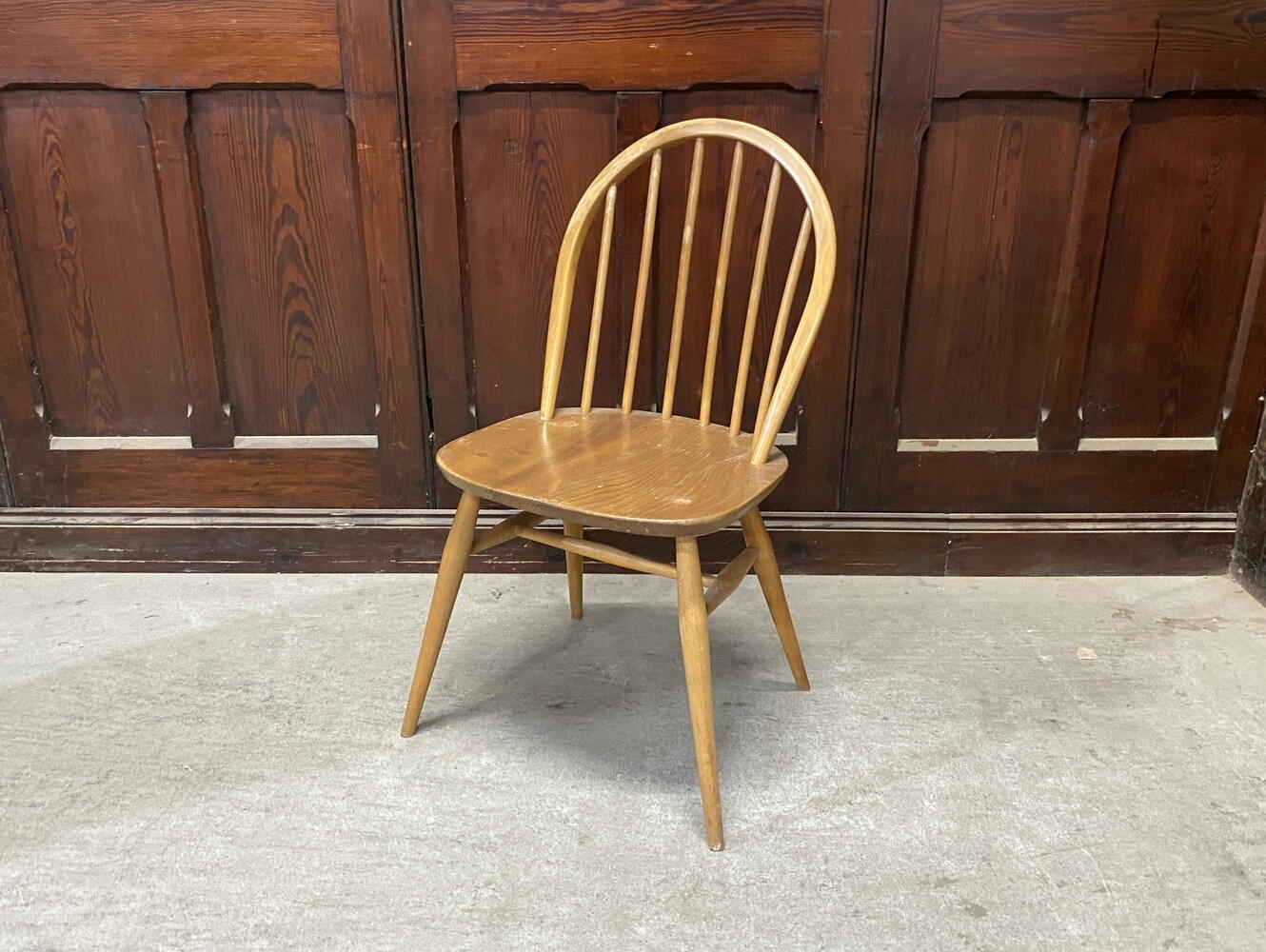 フープバックチェア ERCOL