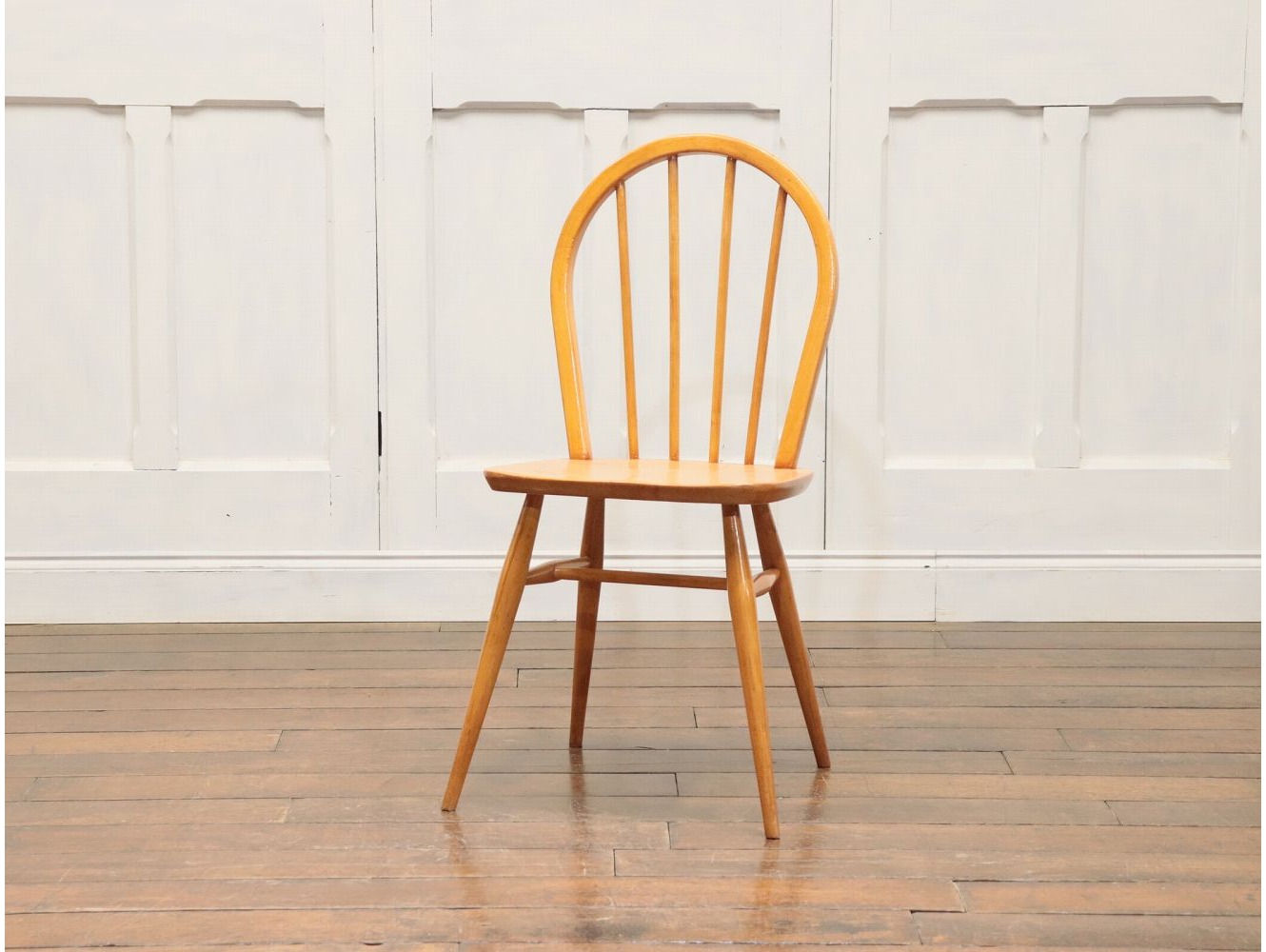 フープバックチェア ERCOL