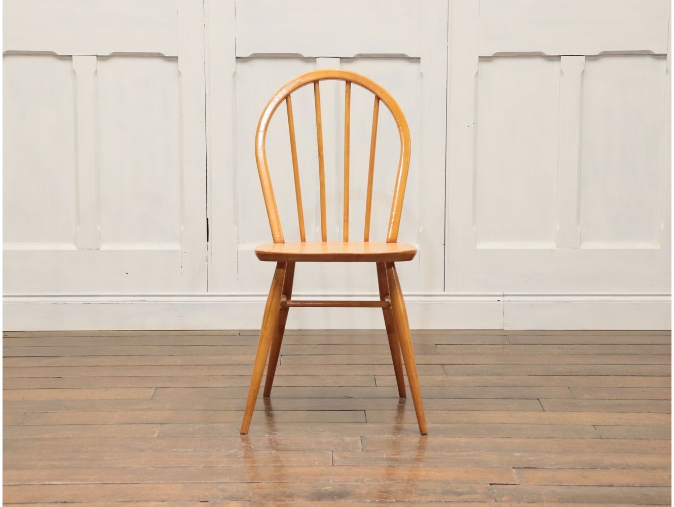 フープバックチェア ERCOL