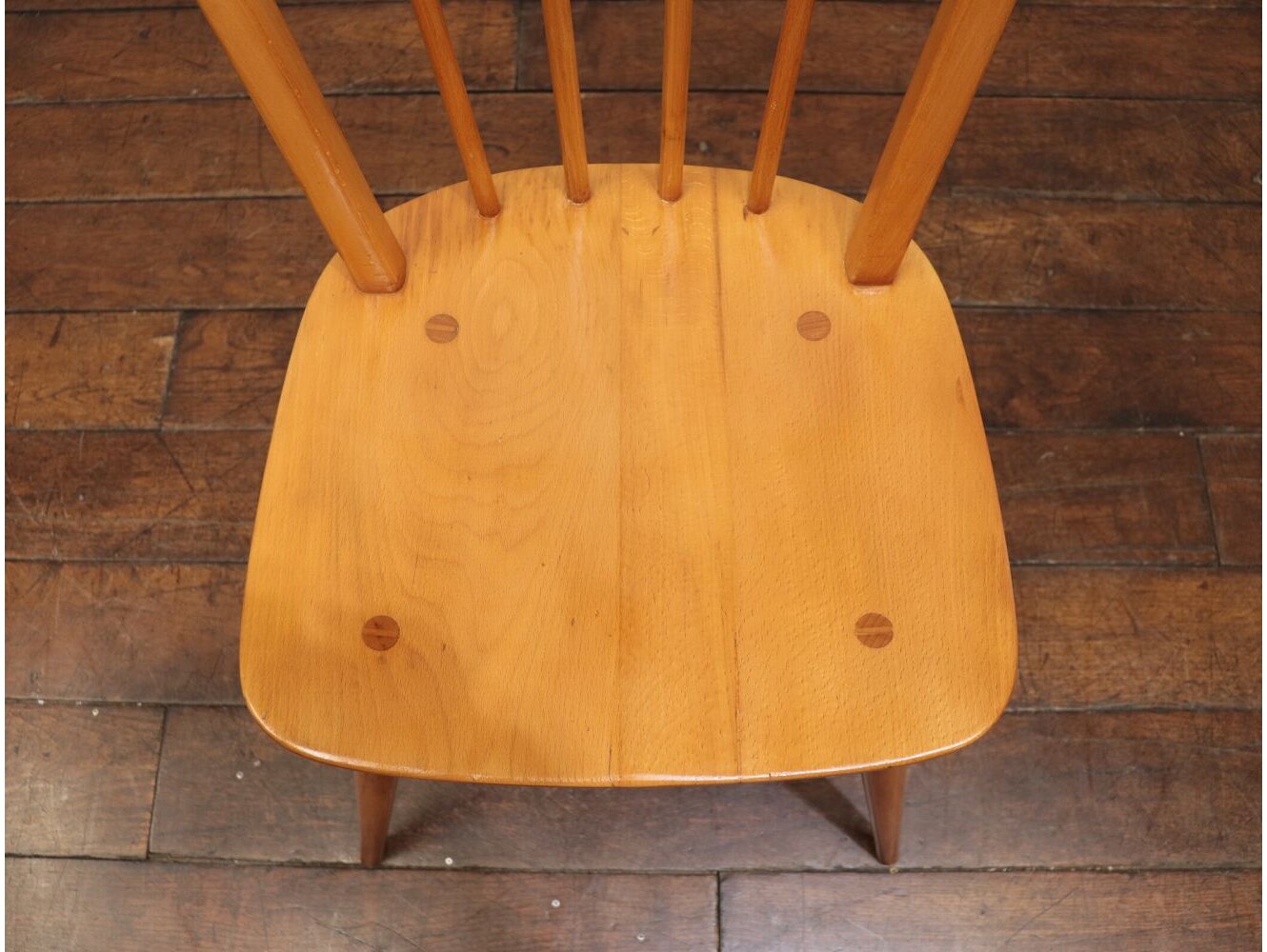 フープバックチェア ERCOL