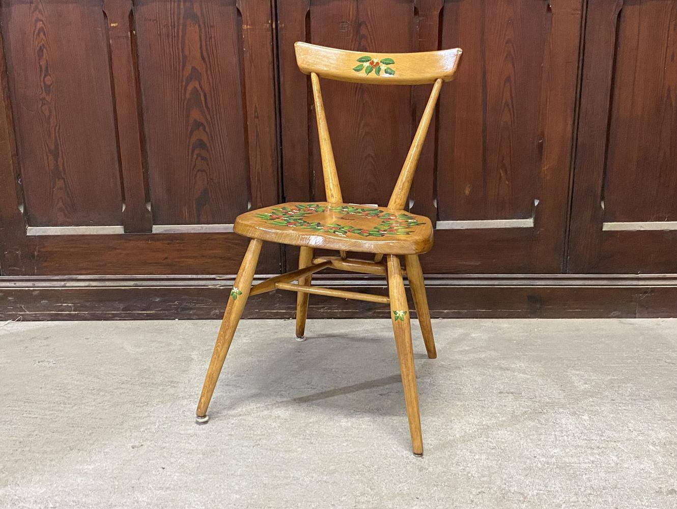 スタッキングチェア ERCOL