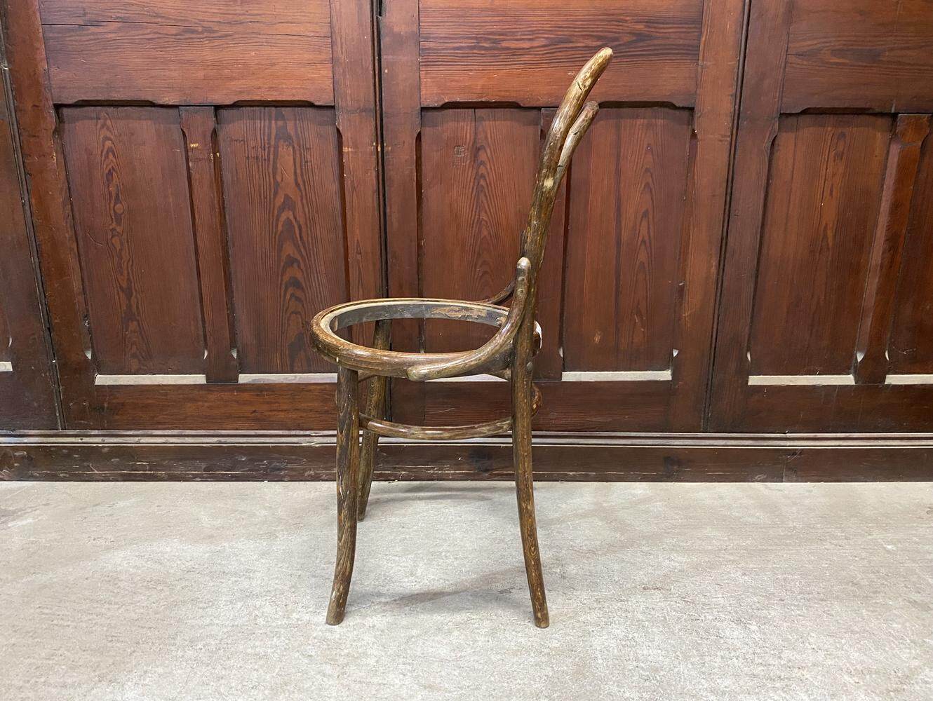 ベントウッドチェア