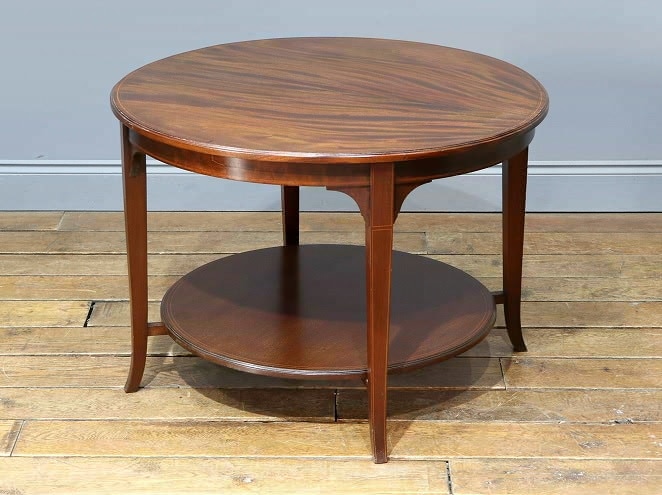 コーヒーテーブル