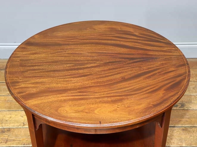 コーヒーテーブル