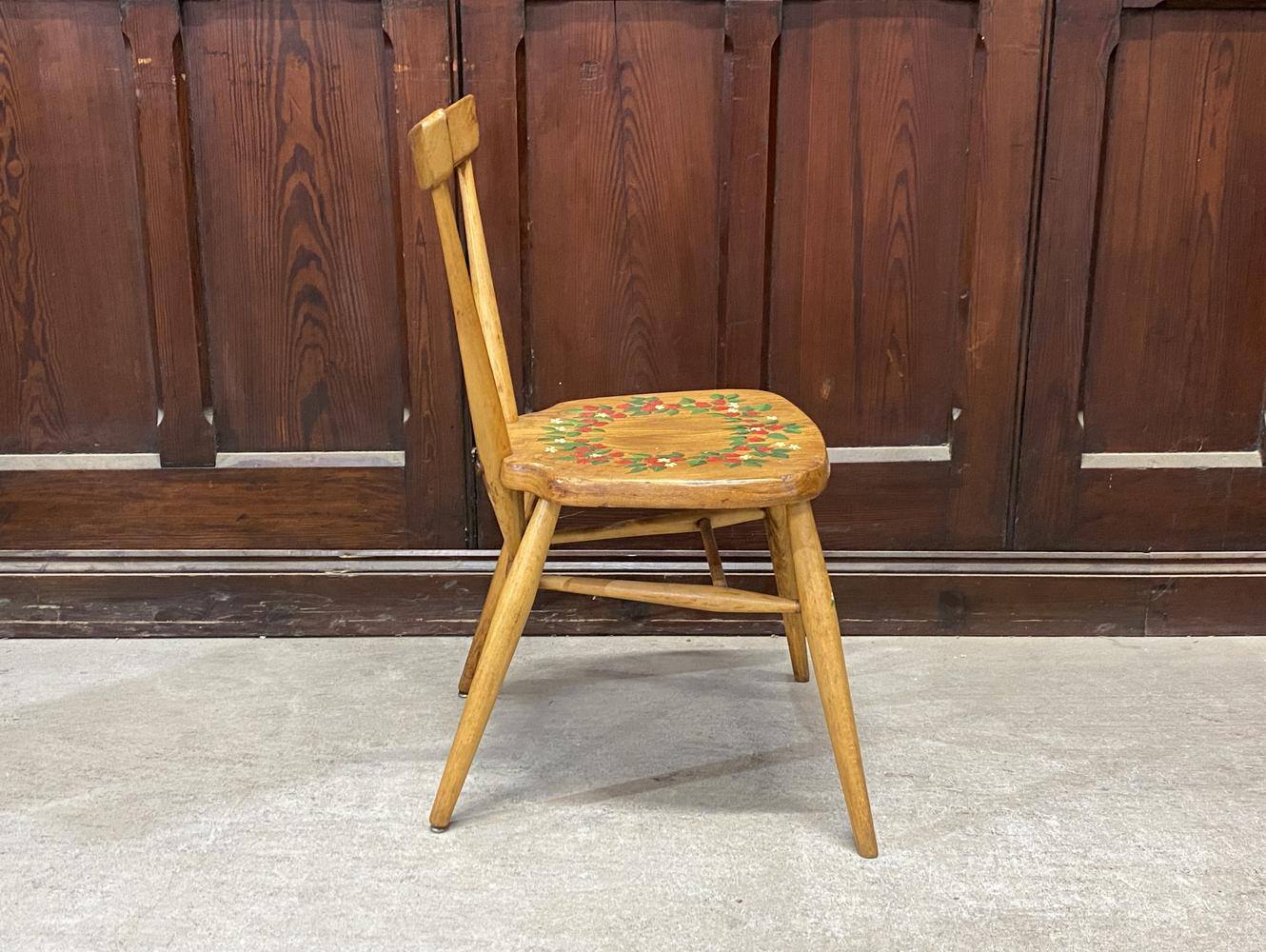 スタッキングチェア ERCOL