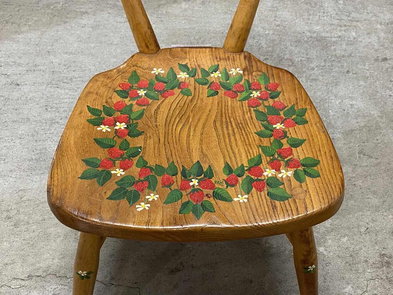 スタッキングチェア ERCOL