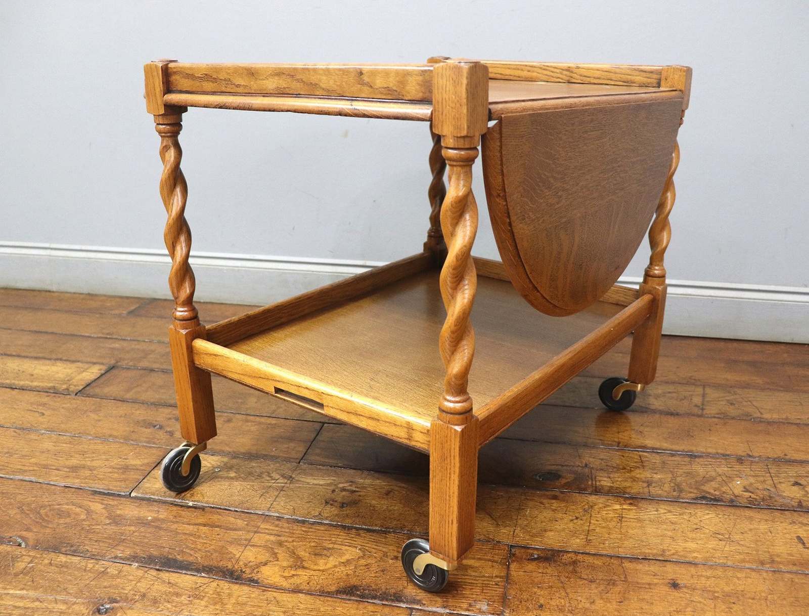 ティートローリー