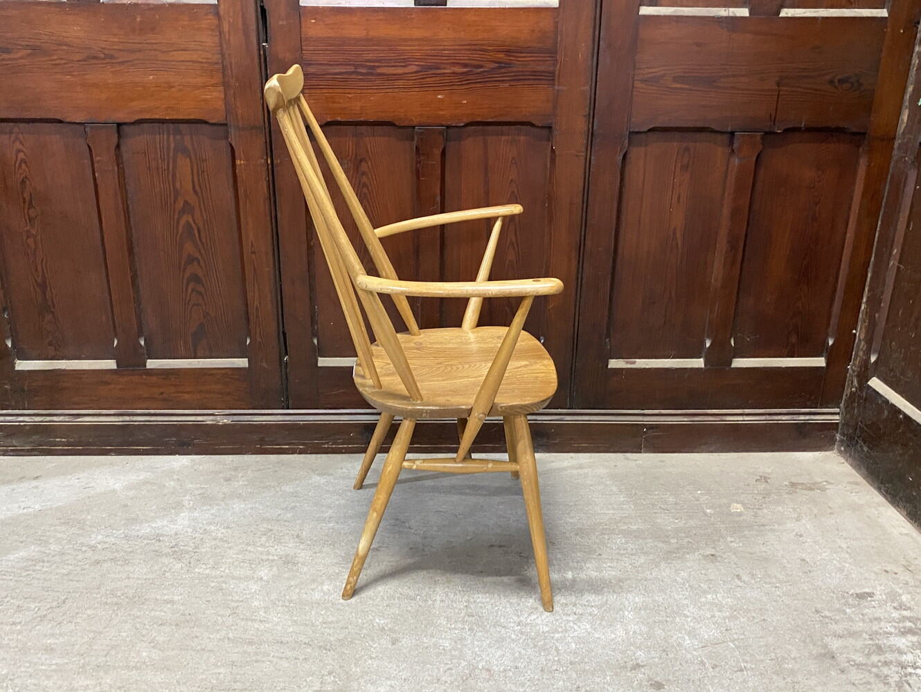 ゴールドスミスアームチェア ERCOL