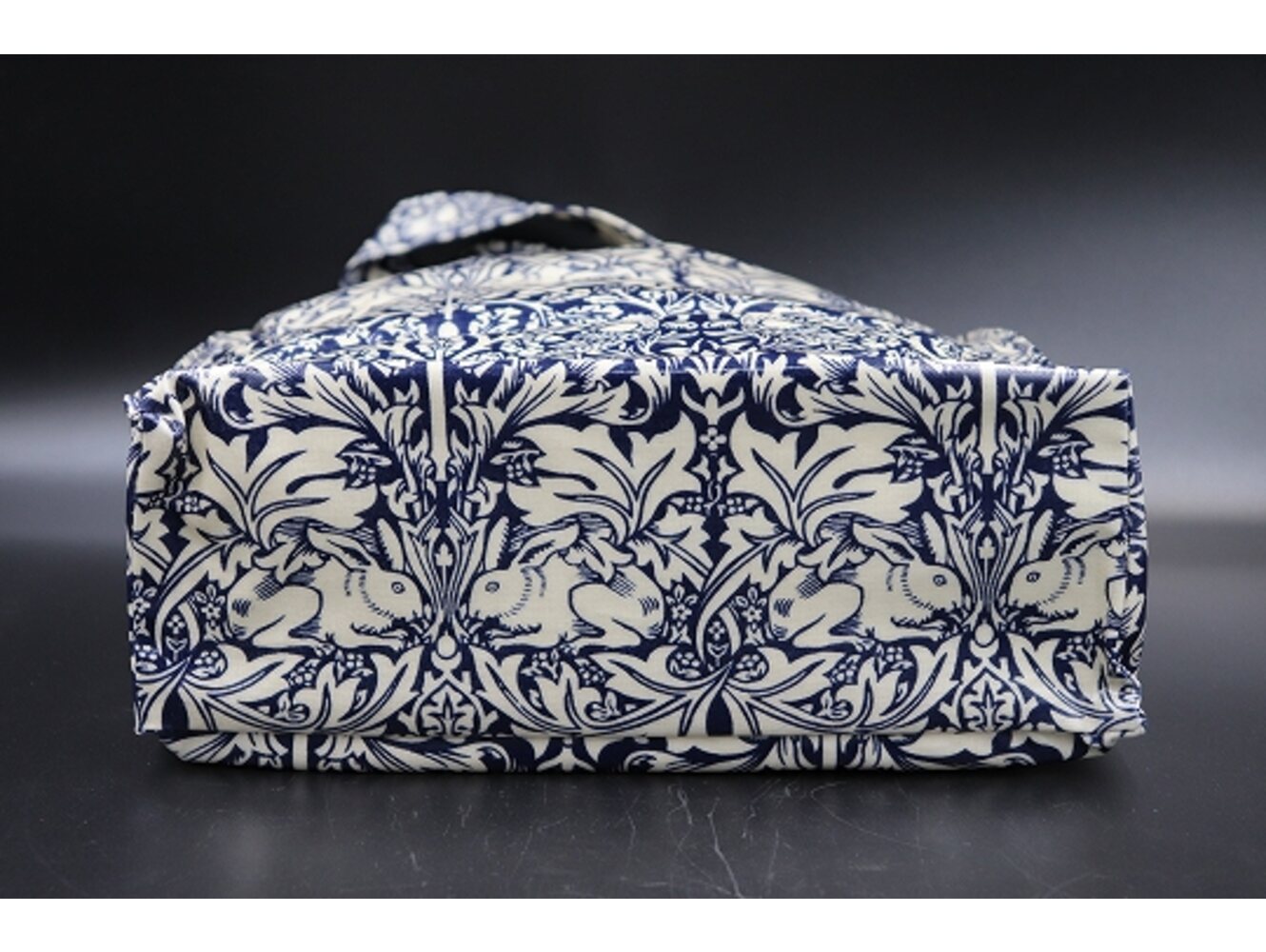 Brother Rabbit Blue ガセットバッグ S