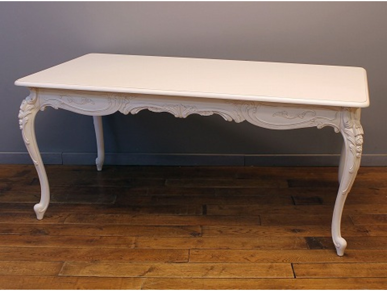 ダイニングテーブル