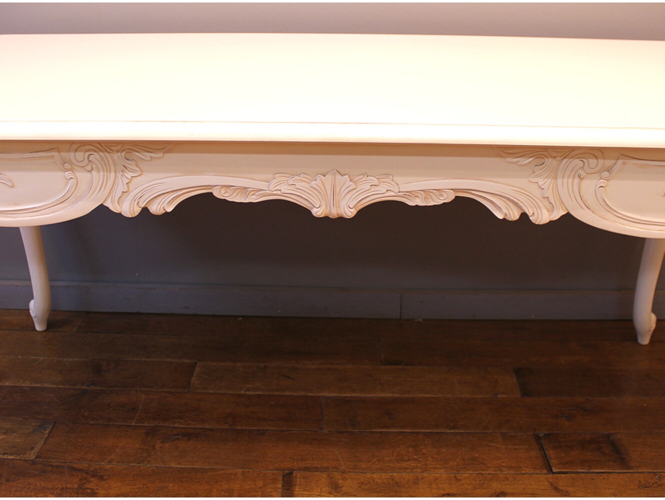 ダイニングテーブル