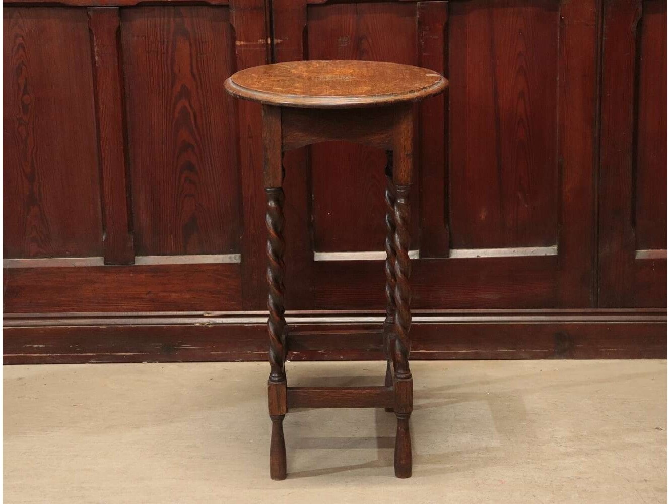 オケージョナルテーブル